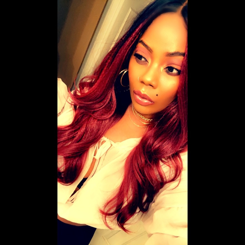 Meet your Posher, Crystal